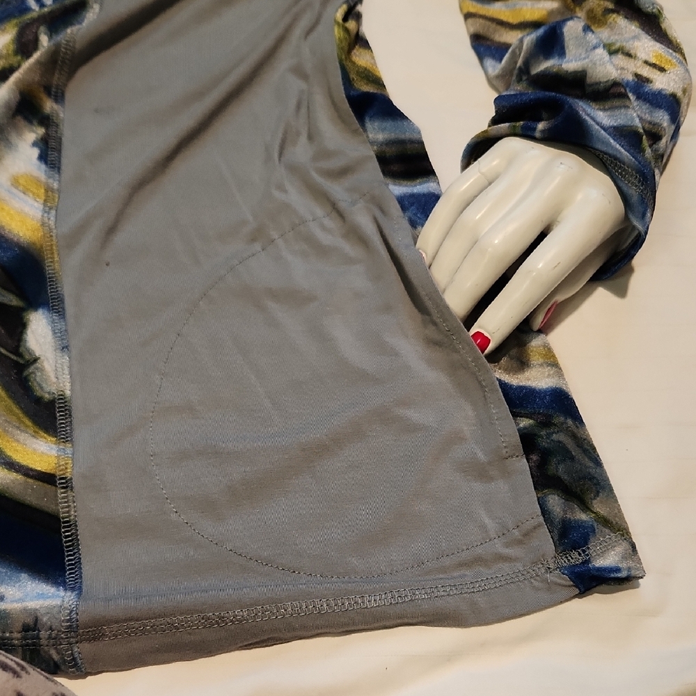 LOGO by Lori Goldstein Blue, Gray & Olive Abstract Long-Sleeve Top Sz 2X - Picture 5 of 6